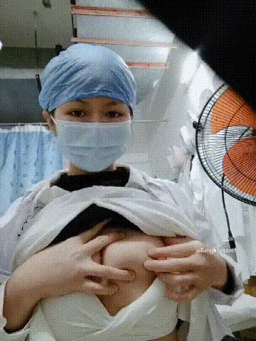 自拍 《云泄密》美女护士和前男友之间的私密被渣男分手后曝光【15v+646M】