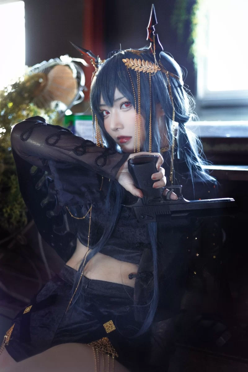 国产coser 切切celia 明日方舟 陈 音律联觉 [12P／188MB]【12P+188M】