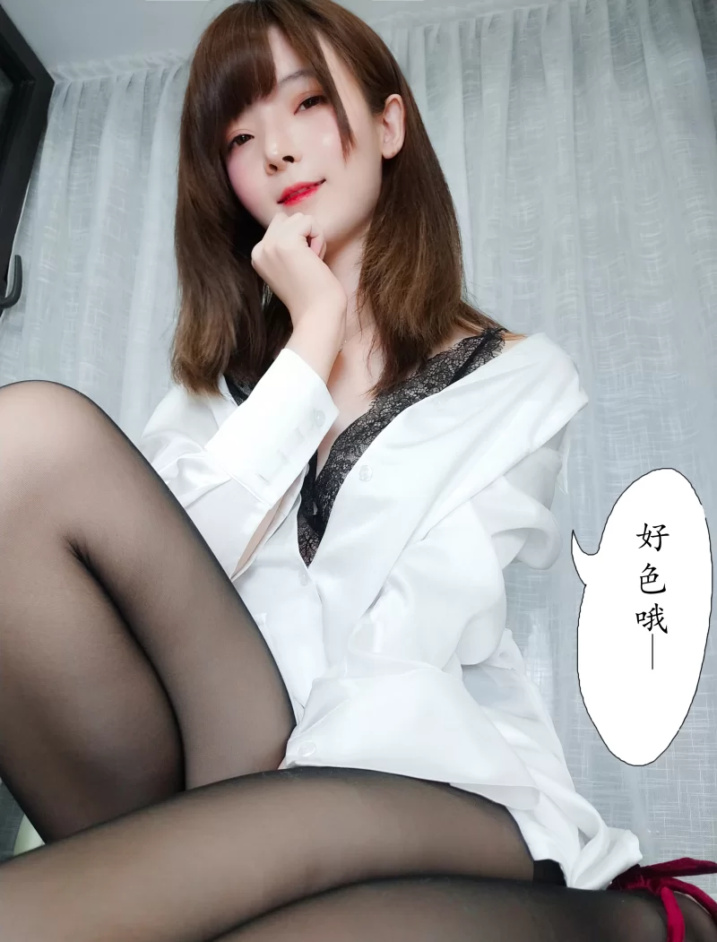 国产coser 小央泽58套【npnv+18G】
