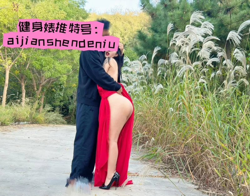 合集 特推健身母狗反差婊 肥臀巨乳新娘野外露出调教颜射双飞！【900P25V+650M】