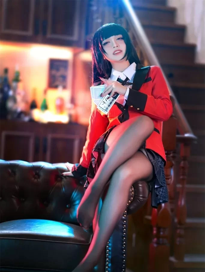 国产coser 半半子写真合集【npv+18g+】