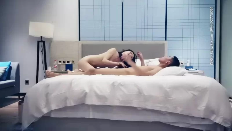美女御姐 9总全国探花高质量外围妹子TP啪啪，舌吻调情洗完澡开干【1v+290m】