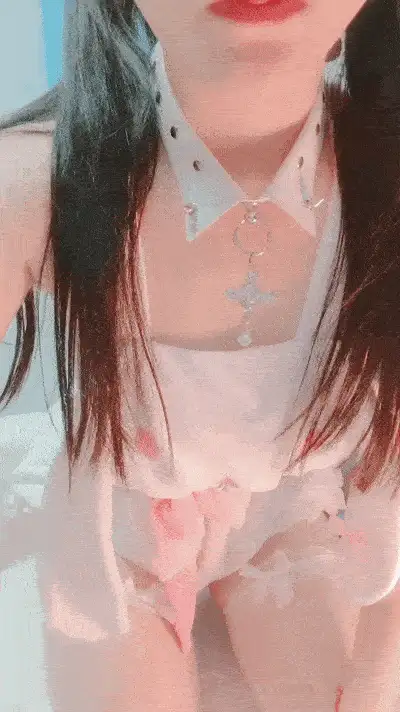 美女御姐 老公不在家只能便宜我了 这样的美人儿，谁上谁爽，臀浪【2+2789MB】
