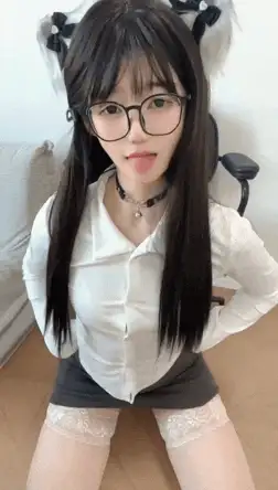 合法萝莉 抖音50W粉丝不想早起@美羊羊桑私人定制付费视频福利合集【40V+185P+9g】