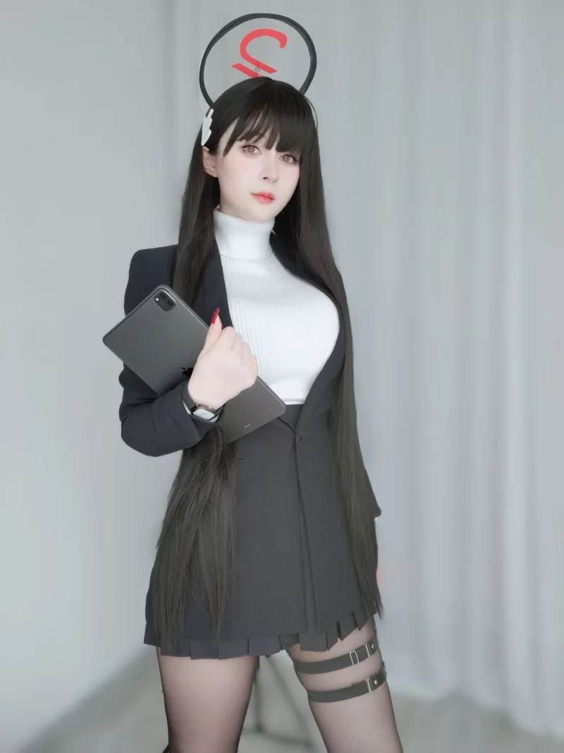 Cosplay 白银81 Vol.132 23年12月订阅 [277P5V-2.12G][百度网盘]【277P+2.12G】