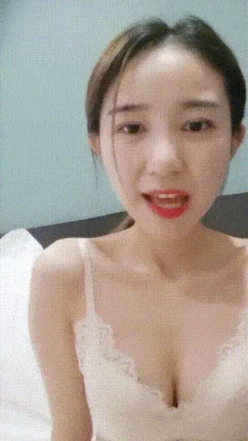美女御姐 千年出一美女~[董小姐]整个平台最最漂亮，超爽裸舞【2+5261MB】
