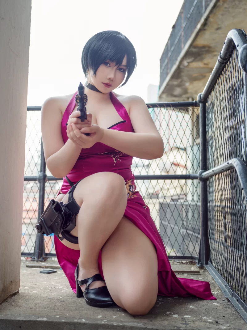 国产coser 麻花酱 生化危机 艾达王[38P1V-515MB]【38p1v+240.m】