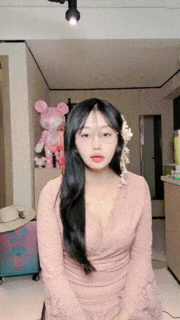 熟女少妇 巨乳熟女 啊好厉害好硬 身材超丰腴 在家被眼镜小哥无套【2+3927MB】