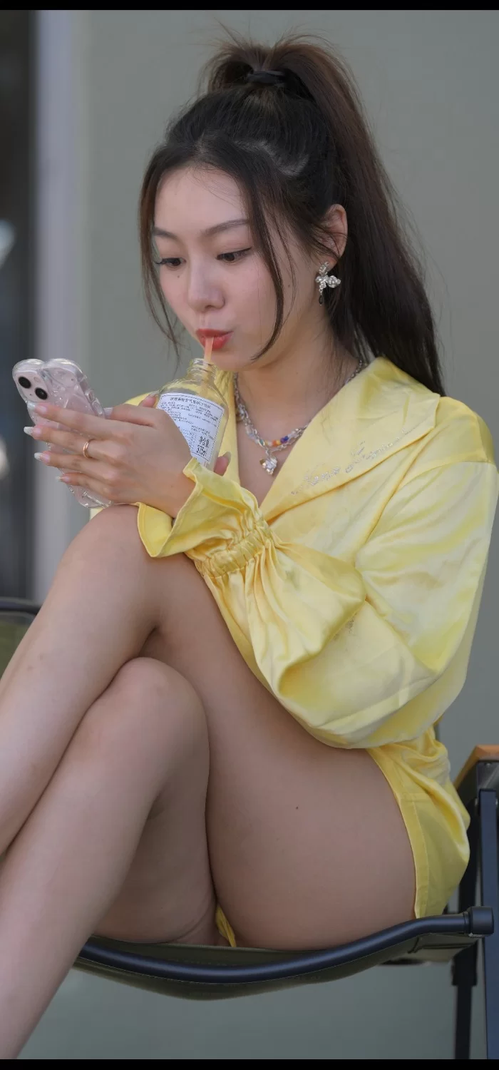 御姐 一始街拍作品 - 何以陌相离【709p+914MB】