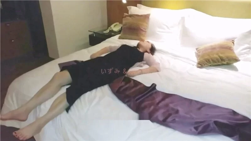 美女御姐 MJ漂亮的小网红❤️各种道具随意玩弄她的极品小嫩鲍原档【1V+683M】
