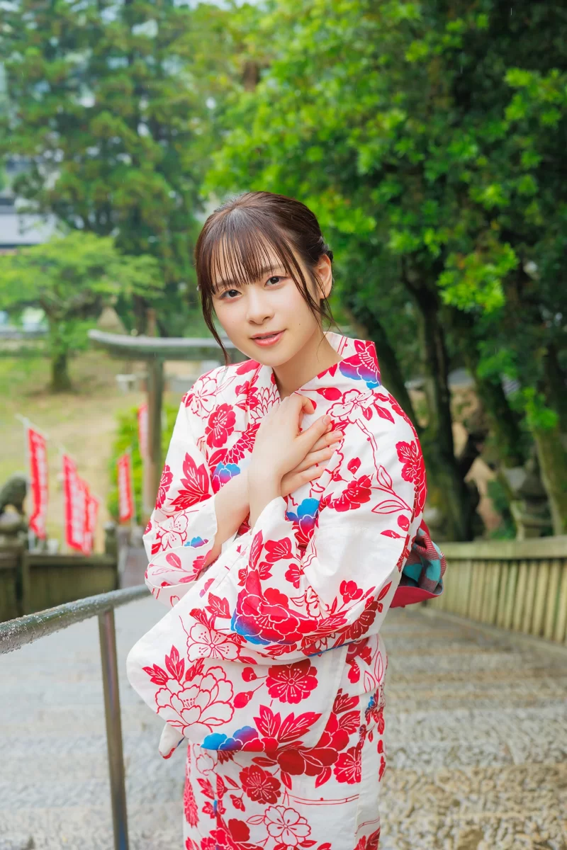 唯美写真 前田佳织里2nd写真集「恋のかおり and more baby’s breath」【121p+337m】
