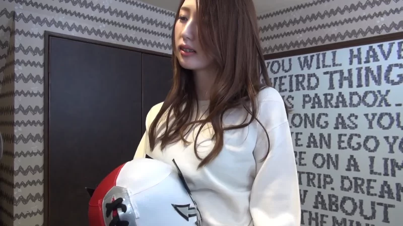 高颜值 [一个清秀端庄 高颜值性感白虎美女]【1V+3.53G】