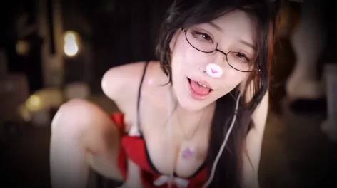 ASMR 张爱玲 粉丝祭 兔女郎跪舔大萝卜【1v+681m】