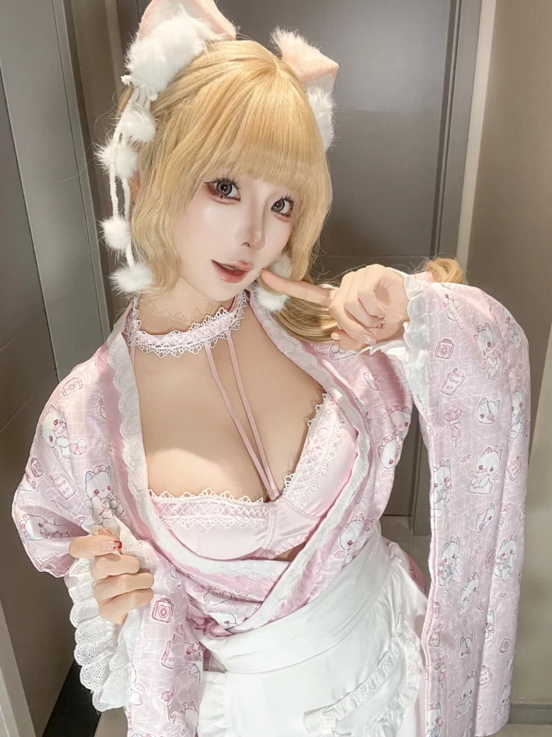 高颜值美女 蠢沫沫 自拍6月【134p2v+600M】
