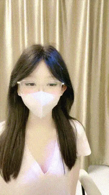 美女御姐 出道即巅峰，新人校花下海，高冷眼镜反差婊[蓝川诗诗【2+3658MB】