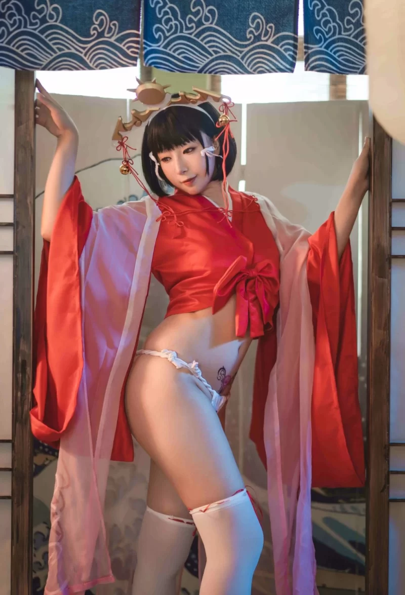 国产coser 小容仔咕咕咕w写真合集【npv+14.6g】