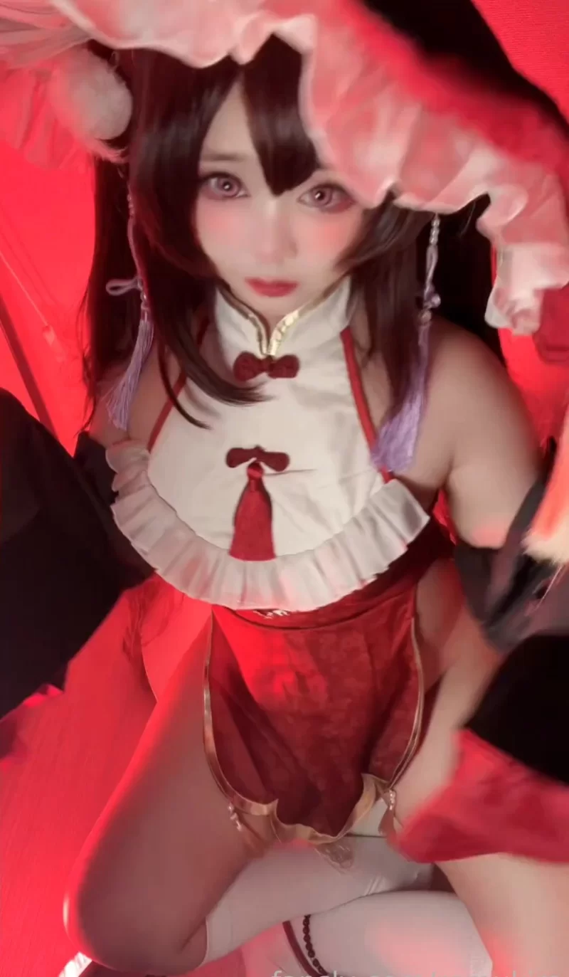 女大学生 Remukira COS【1v+220mb】