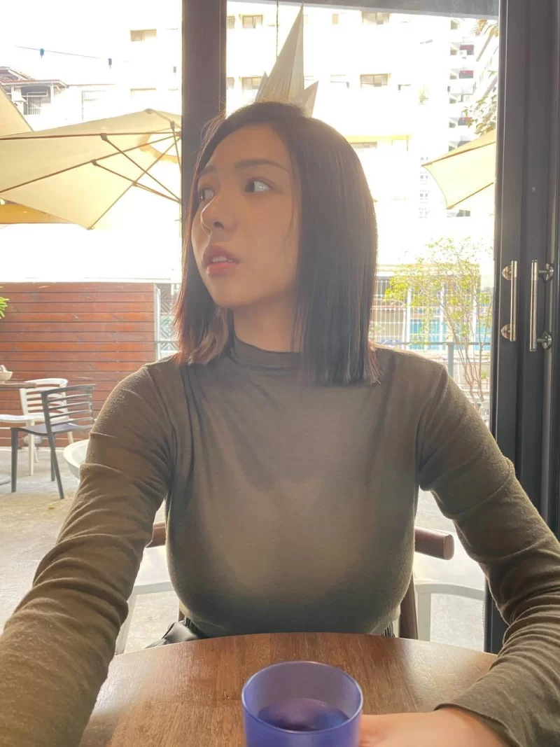 自拍 台湾G奶乳神，乘骑式啪啪奶子乱飞【8P22v+140M】
