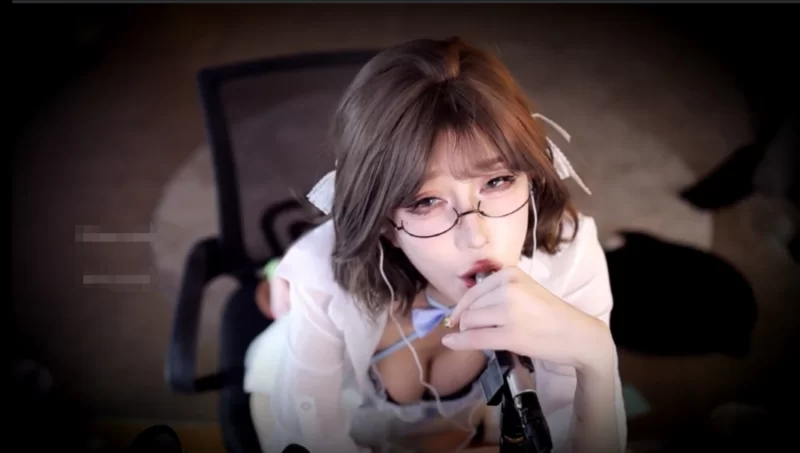 ASMR 斗鱼ASMR骚气主播[张爱玲]半夜爬床的女友闺蜜【1V+310M】