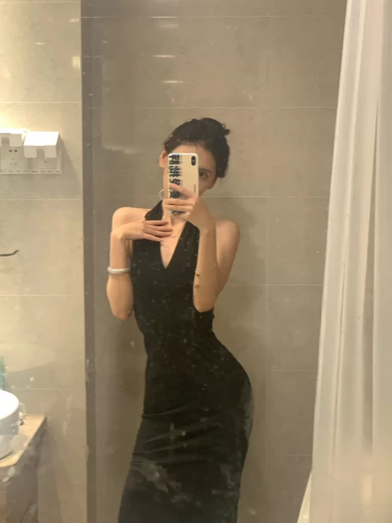 熟女少妇 高端淫妻私密群内部福利淫乱女神 鲍味令我茎神百倍 高清【847p+188v+2.77g】