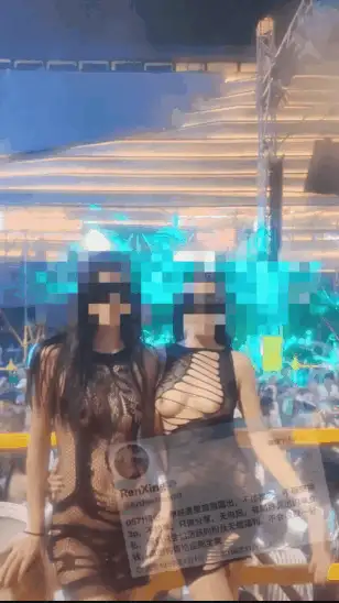 美女御姐 顶级九头身御姐EnXing露出福利【242P31V+944m】