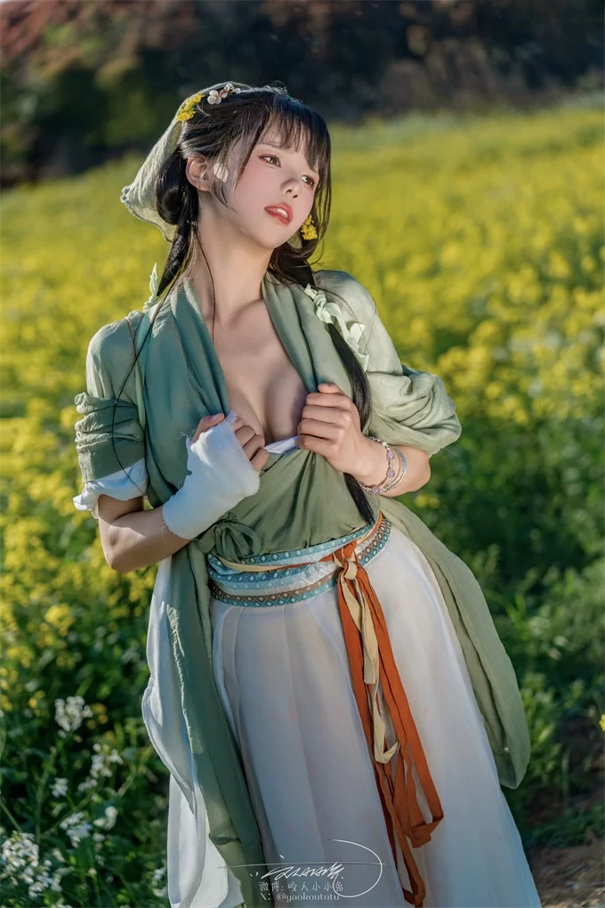 福利姬 黏黏团子兔 (咬人小小兔) – 5月订阅 6套合集【92P4V+2.68G】