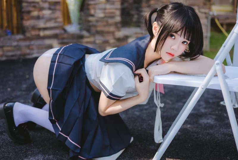 腿控足控 樱桃喵_草莓 [33P]【33P+500m】