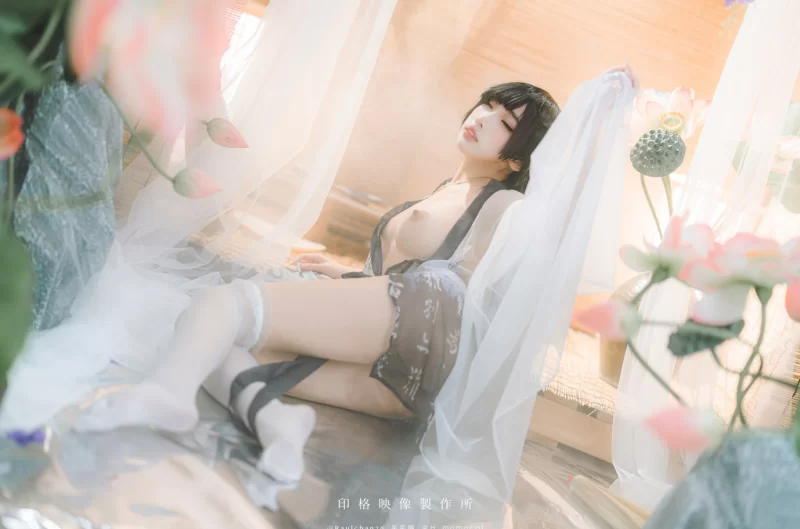 腿控足控 慕慕Momo_古韻风华 [66P]【66P+550m】