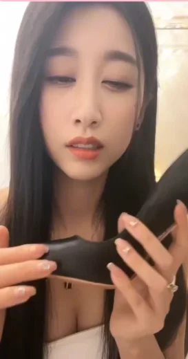有剧情的 录屏一对一教学局，字幕对话看看怎么玩【1V+873MB】