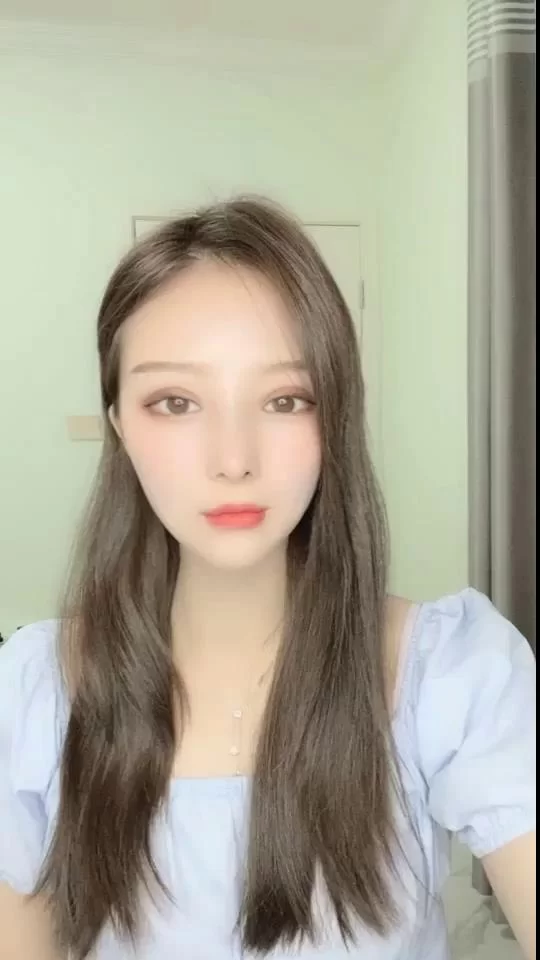 美女御姐 小红帽才女-九秒休克 99等级房全裸露脸道具自慰秀【1V+416MB】