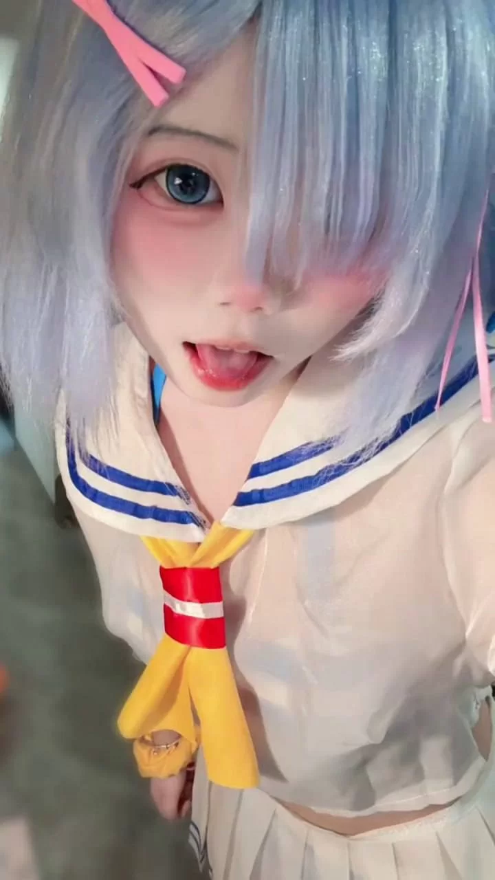 福利姬 幸酱@liangjiang051020 – [520门槛] 20分钟 抖音双马尾萝莉自慰【8V/8P+1.12G】