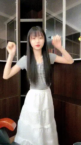 国产主播 [贝贝][精致小野猫]童颜巨乳自慰+贫乳萝莉裸舞直播【154v+41G】