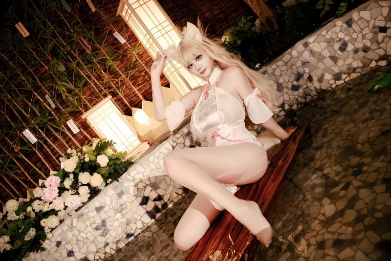国产coser 阿雪雪 温泉狐狸【57P/1V+732M】