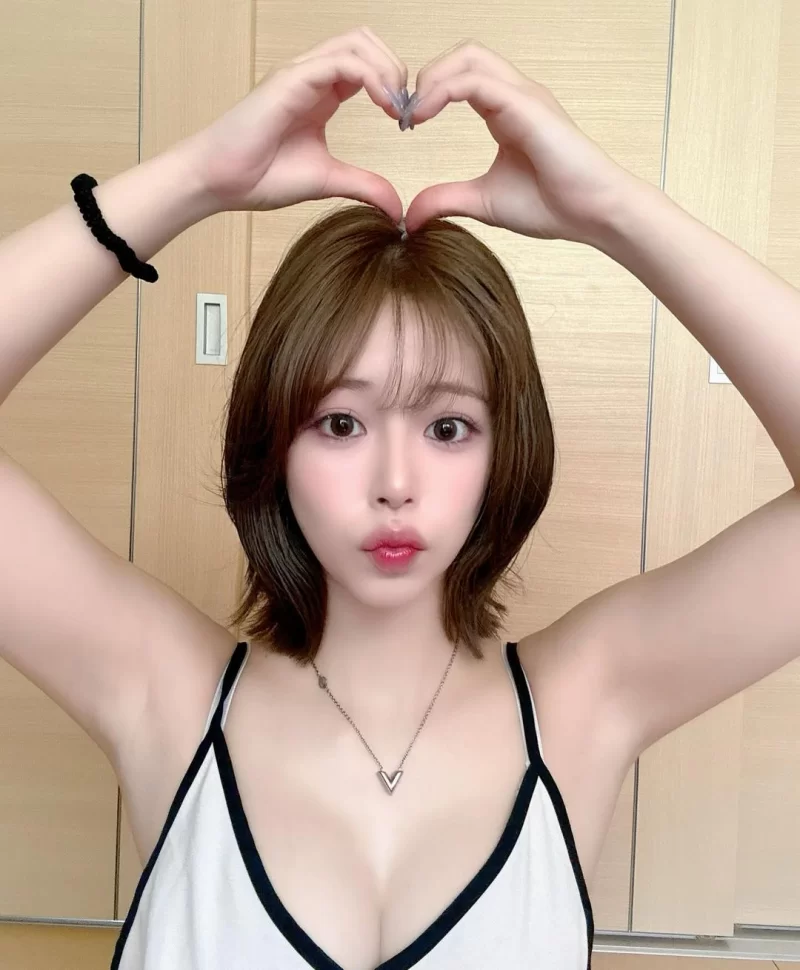 美女御姐 推特onlyfans超美博主乳樱花妹Ycancan 美乳坚挺皮肤白皙大合集【117v+138p+75.2G】