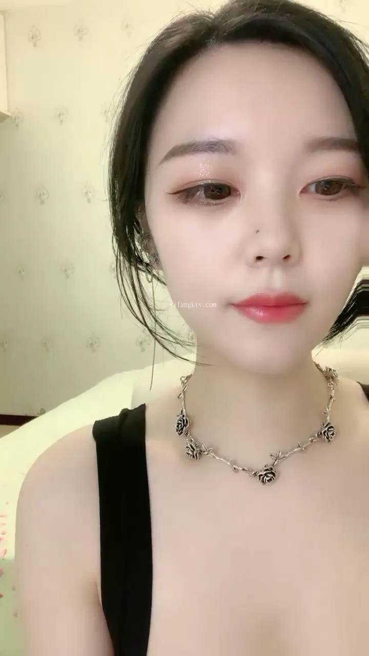 美女御姐 绿播女神下海，超漂亮[火龙果]扒穴自慰，极致诱惑，【4v+2.22g】