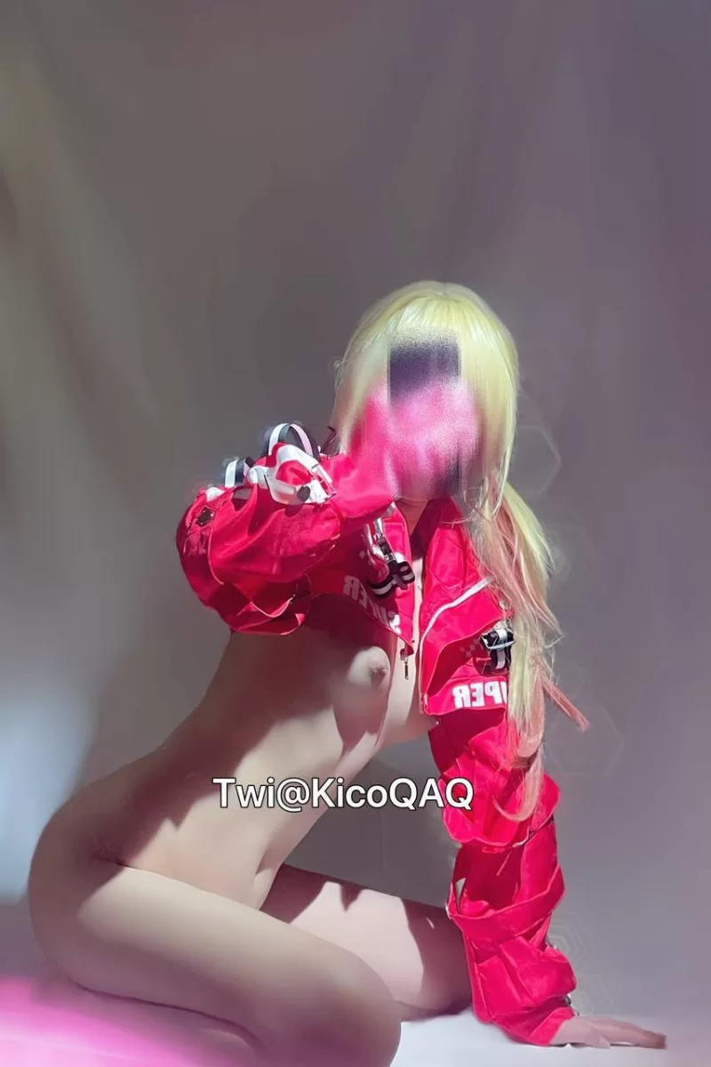 福利姬 KicoQAQ –  [门槛福利] 16分钟 顶级白虎一线天萝莉[147P4V【147P/4V+1.63G】
