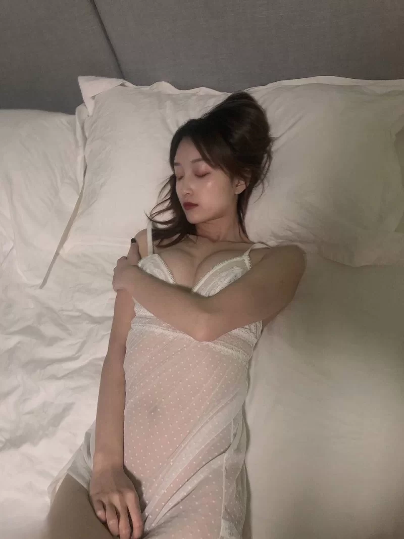 美女御姐 超极品泄密系列之极品美女白帆等67位极品美女图影【320V/524P+3.7G】