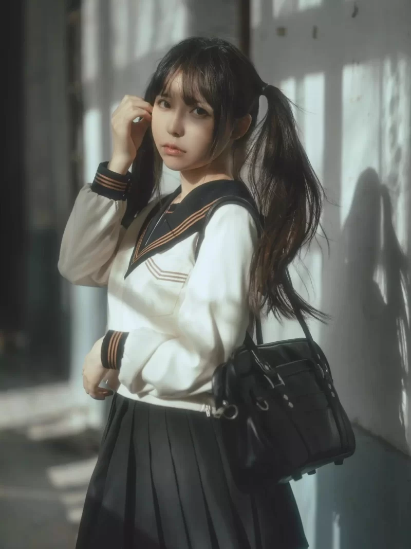 国产coser 六味帝皇酱写真合集【npv+5.89g】