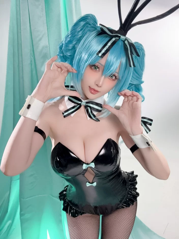 Cosplay 星之迟迟_5月 初音 兔女郎 [44P+1V]【44P+1V+550m】