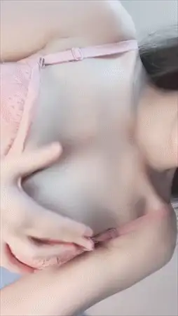 自拍 [金铲铲 ]乖乖女瘦瘦的超级甜美 白瘦幼 ~独家精品清纯【19V+34.9G】