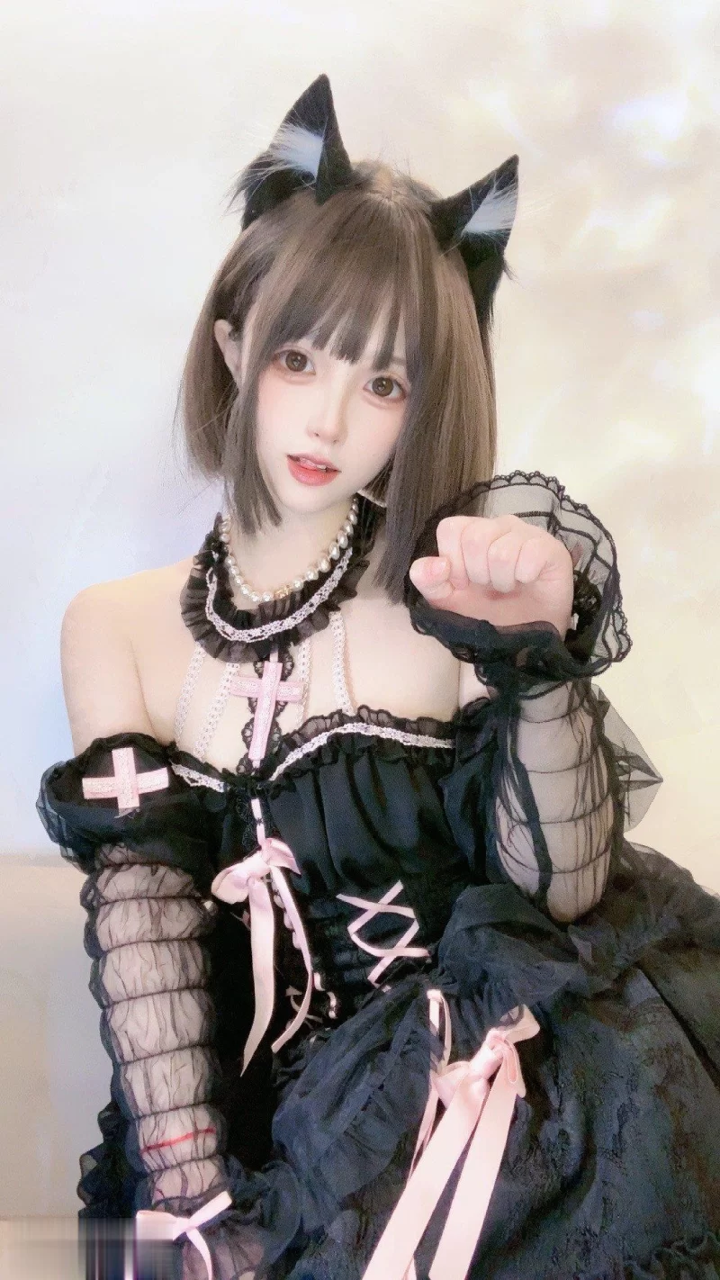 美女御姐 onlyfans美女博主奶酱资源「喵帕斯不是怕死喵」合集【329P+12V+1.04g】