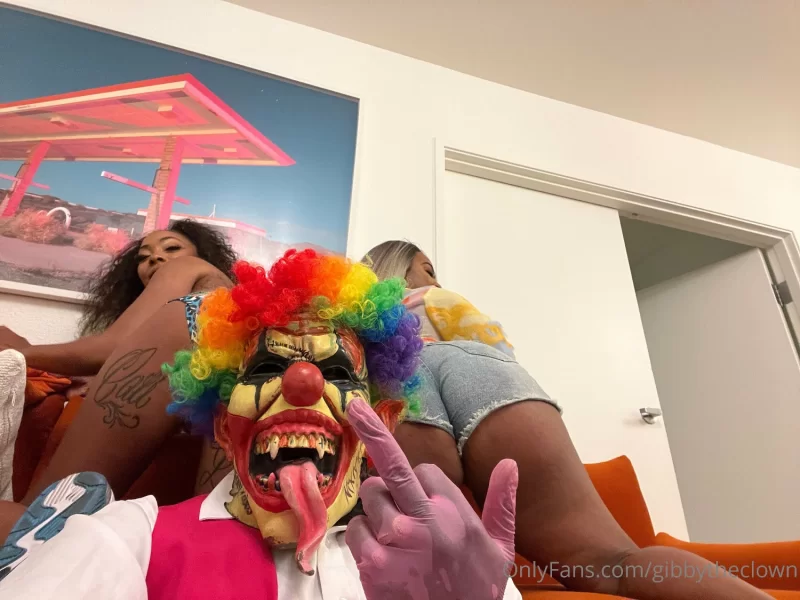 各种玩法 [合集]GibbyTheClown：成人片场的疯批小丑，肥女的天堂使者【502V，1187P+55G】