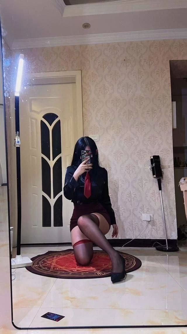 自拍 重庆 女大学生被金主调教视频曝光【6v6p+10.2m】