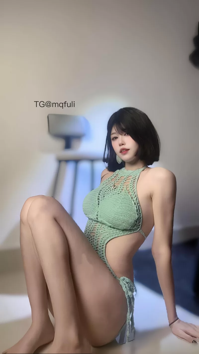 高颜值美女 [素]抖音 小哭包不哭 岛遇 最新至：2025.7.10【95P16V+112M】