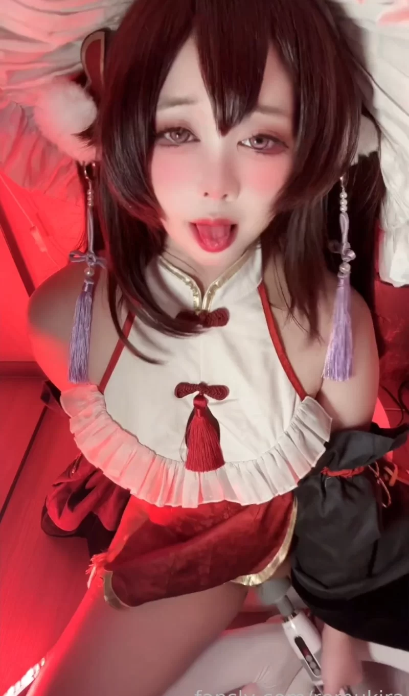 女大学生 Remukira COS【1v+220mb】