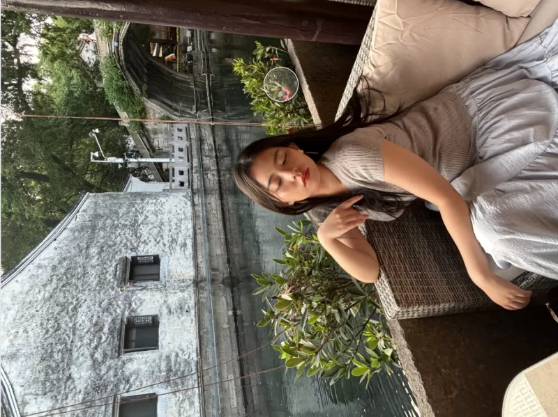 自拍 [原档泄密]五位美女原档图影泄密 在床上各种反差被操【43P22V+874M】