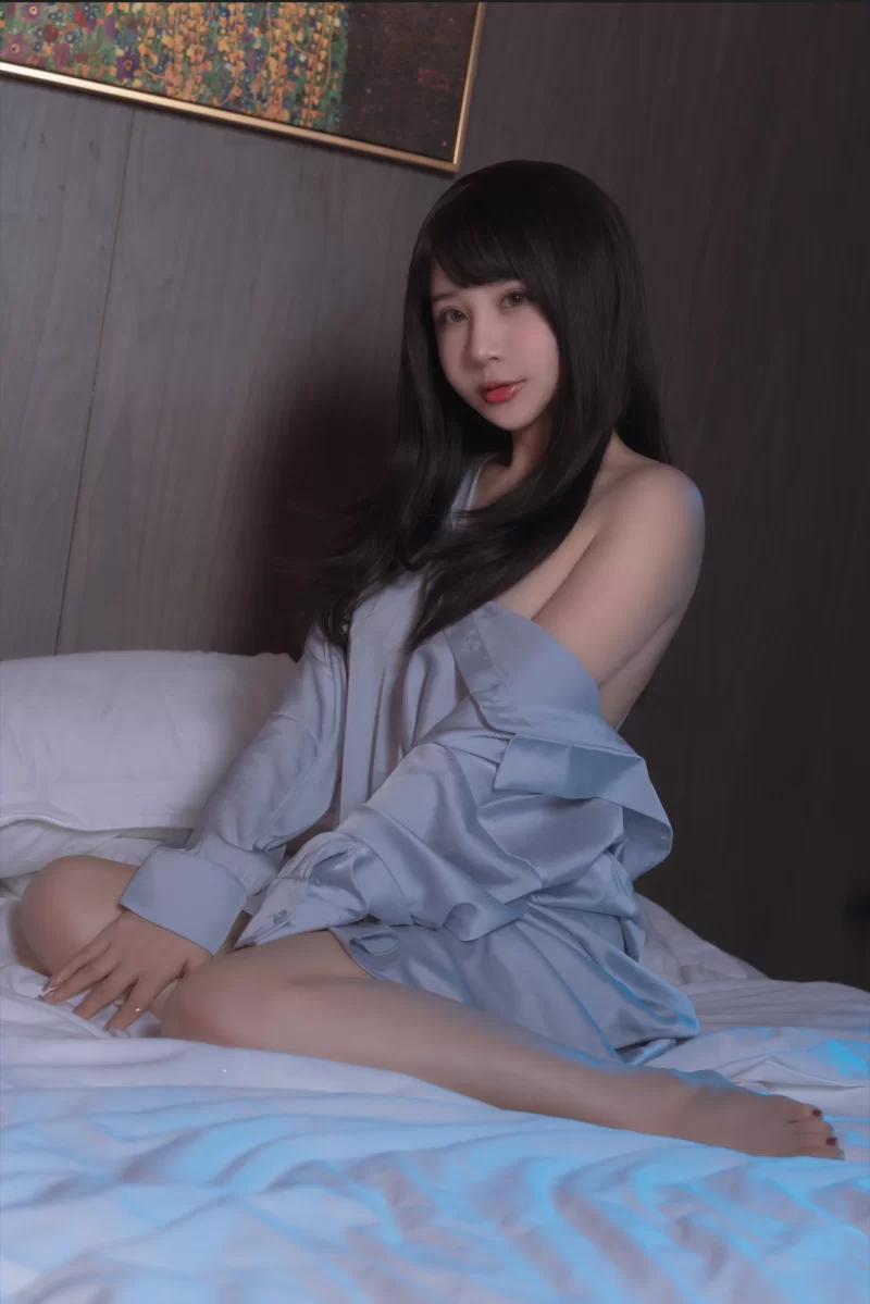 Cosplay [顶级资源]蜜蜜子Kimmie最新合集【npnv+15g】