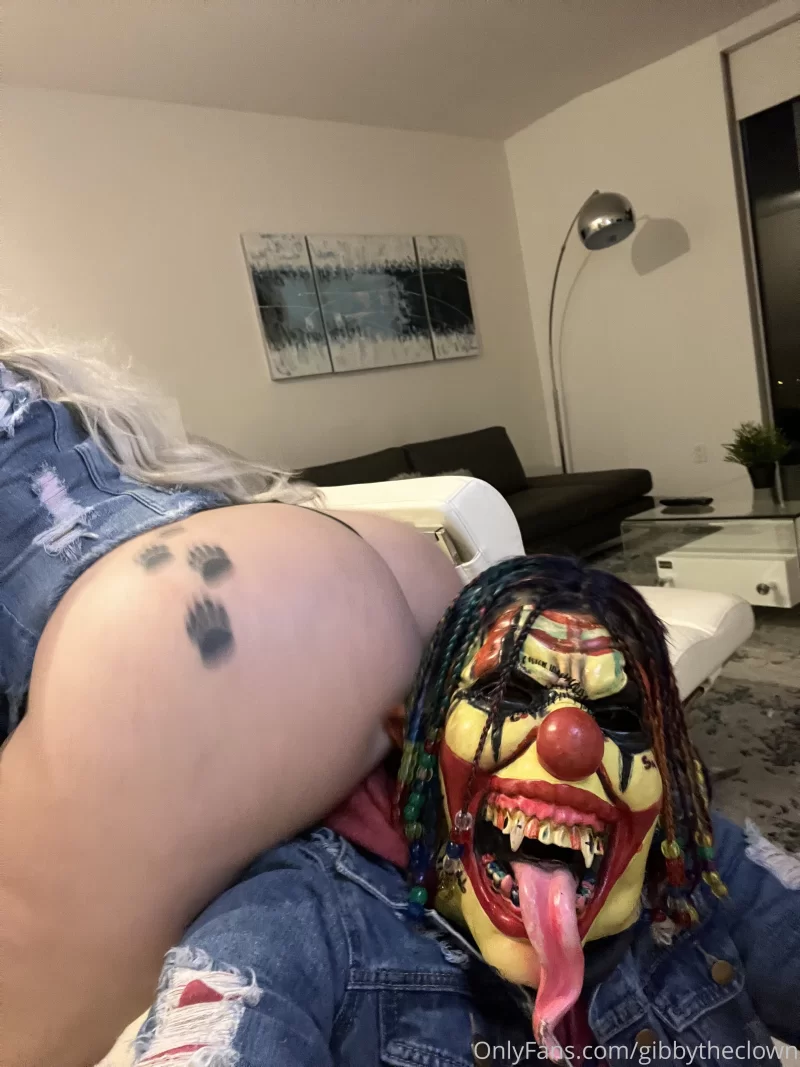 各种玩法 [补档]GibbyTheClown：成人片场的疯批小丑，BBW的天堂使者【300V，1000P+60G】