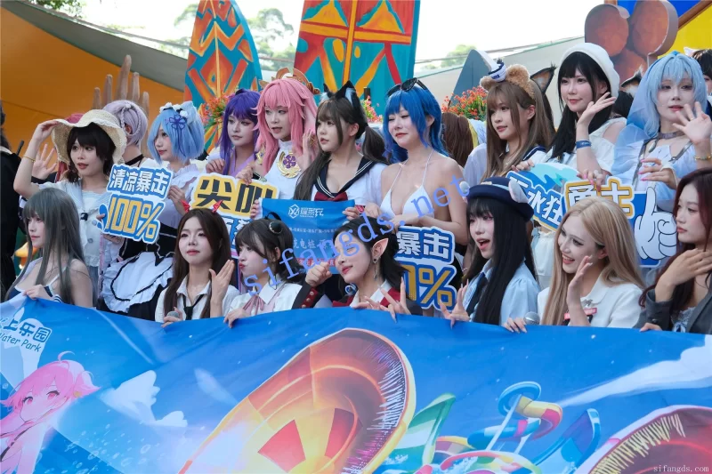 国产模特 收藏珍品[长隆水世界]2025年 角色扮演cos二次元走光露点【7321P+206V+50.98G】