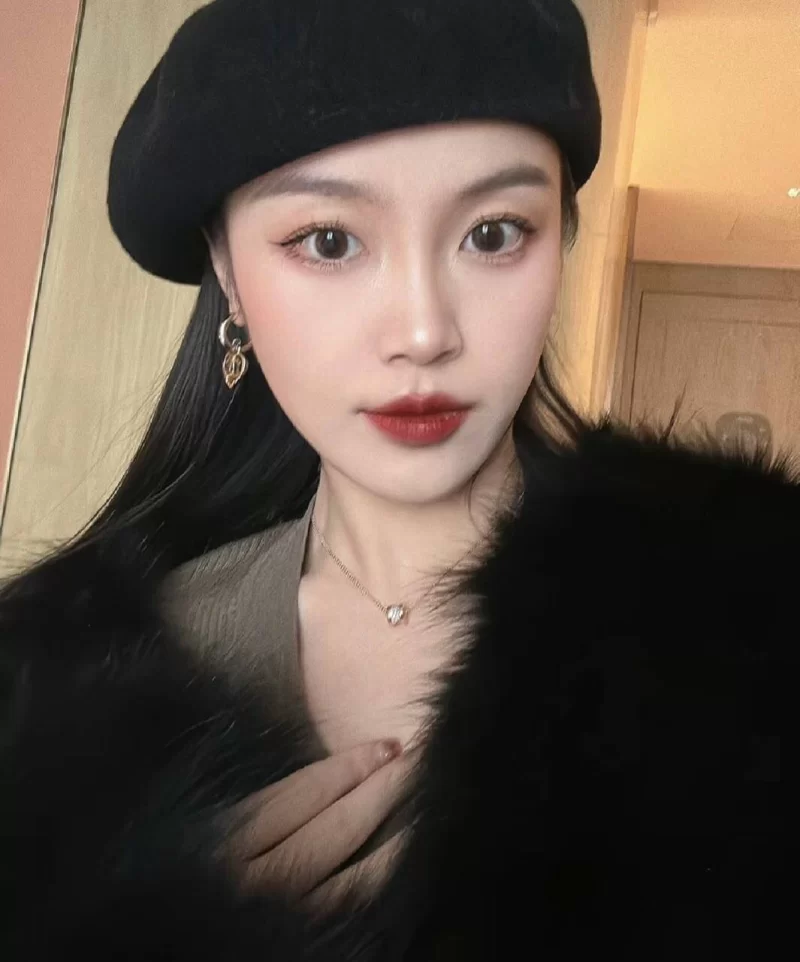 美女御姐 超极品泄密之香港珠海学院陈露等87位极品美女全露脸图影【185V/655P+2.7G】